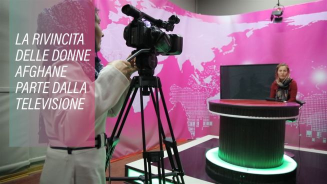 La rivoluzione (femminile) afghana passa per la tv