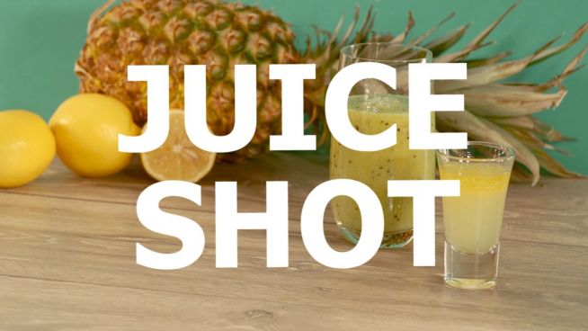 Shot di verdura e chaser di frutta: olio e limone