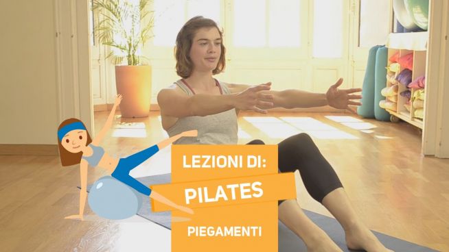 Lezioni di pilates: piegamenti